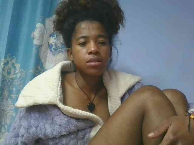 Charlinah webcam