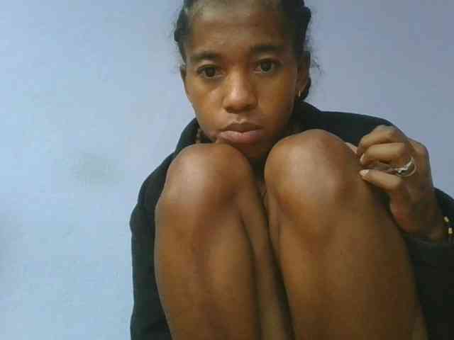 Charlinah webcam
