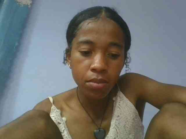 Charlinah webcam