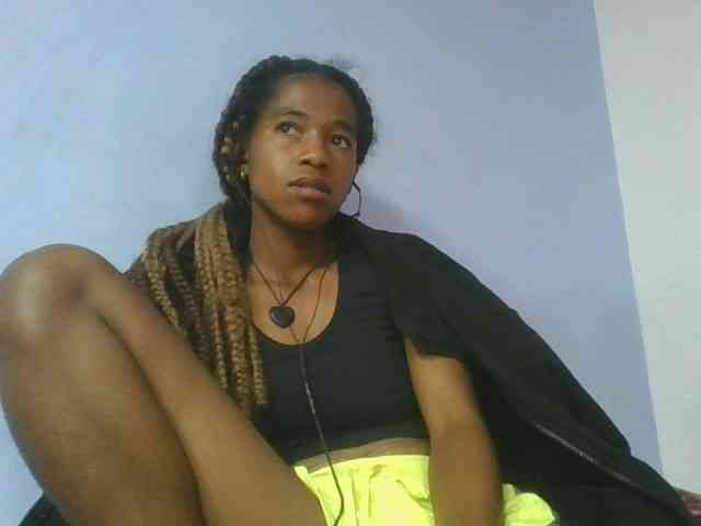 Charlinah webcam