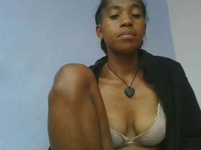Charlinah webcam
