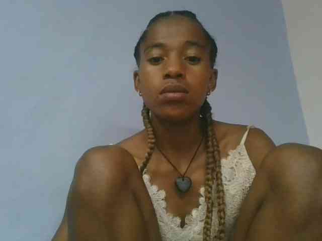 Charlinah webcam