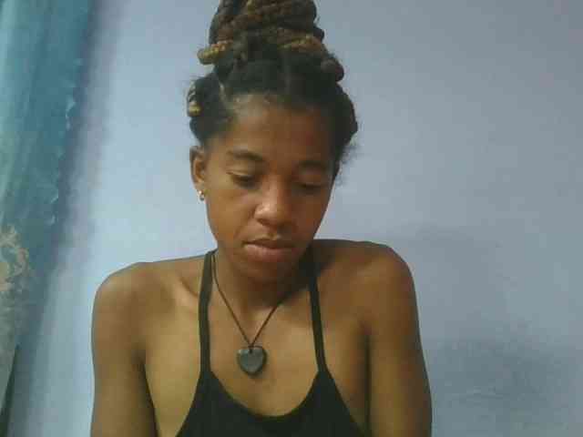 Charlinah webcam