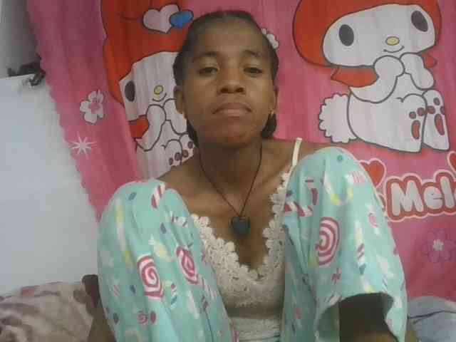 Charlinah webcam