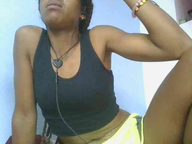 Charlinah webcam