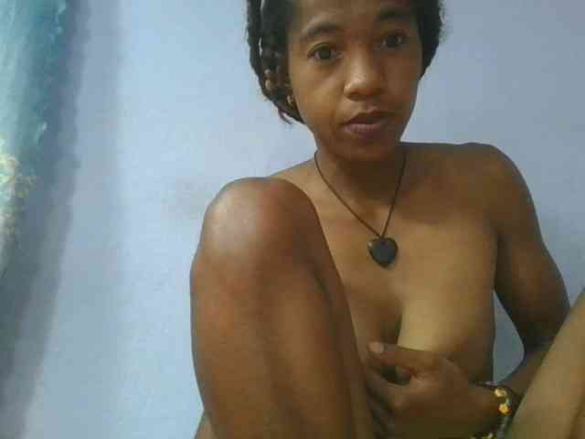 Charlinah webcam