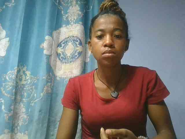 Charlinah webcam