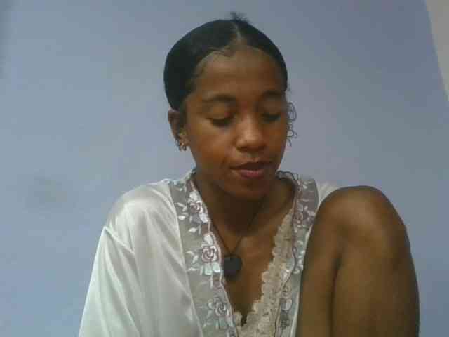 Charlinah webcam