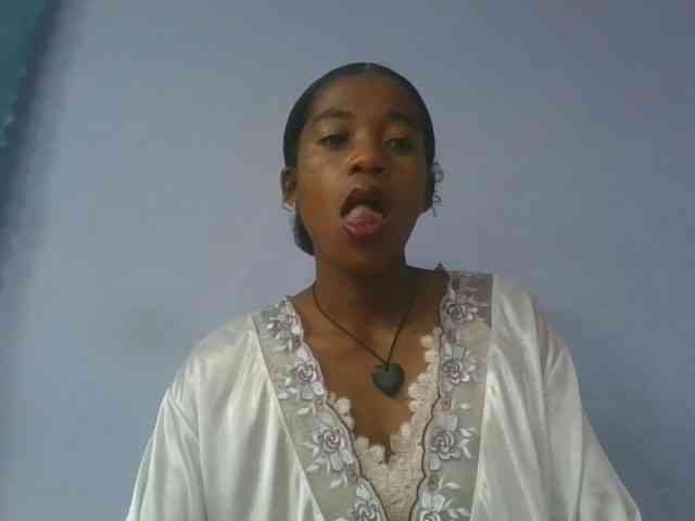 Charlinah webcam