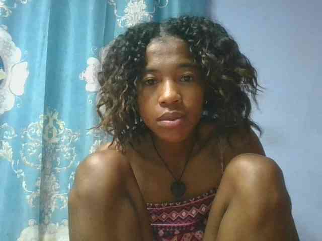 Charlinah webcam