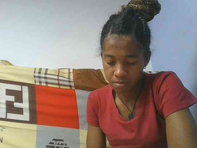 Charlinah webcam