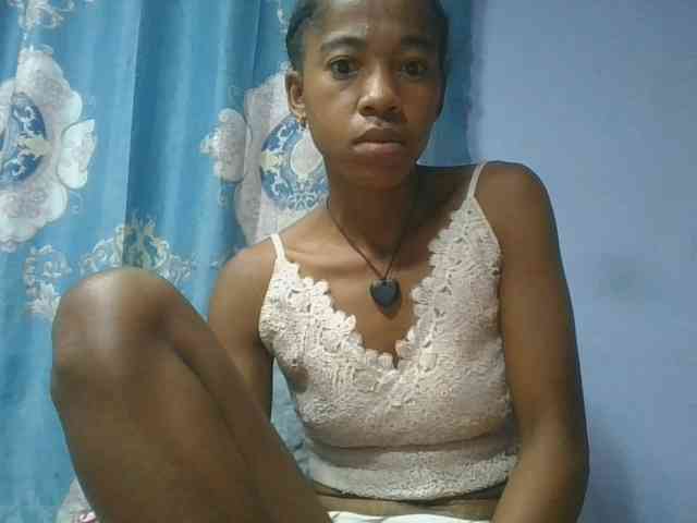 Charlinah webcam