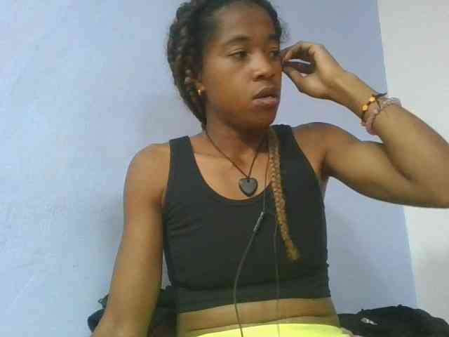 Charlinah webcam
