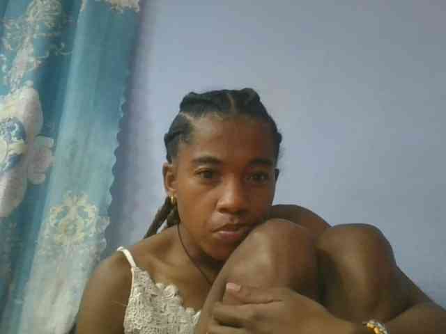 Charlinah webcam
