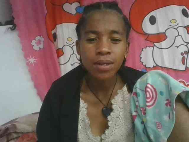 Charlinah webcam