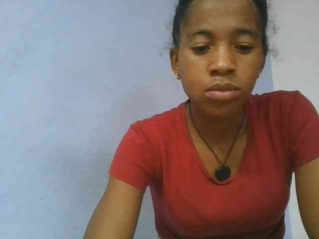 Charlinah webcam