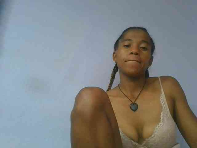 Charlinah webcam