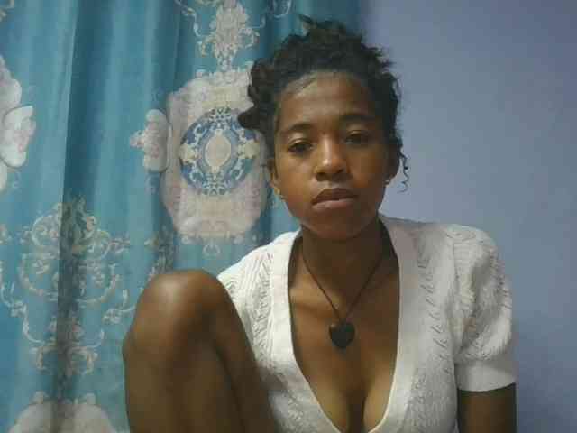 Charlinah webcam