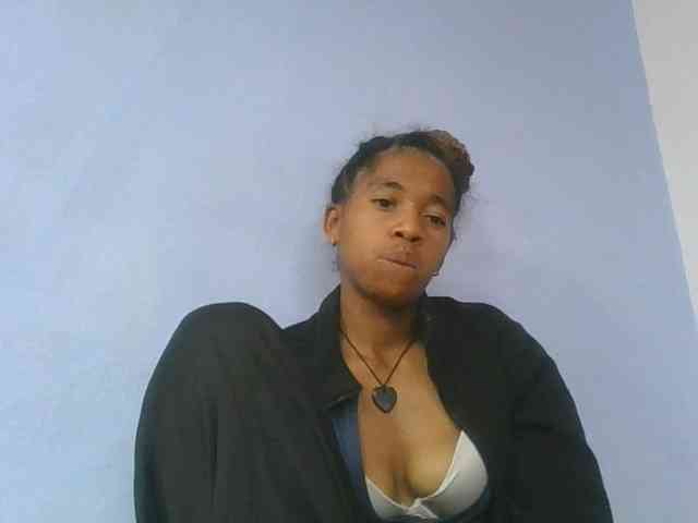 Charlinah webcam