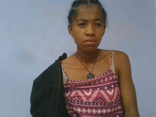 Charlinah webcam