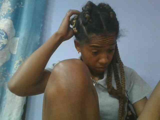 Charlinah webcam