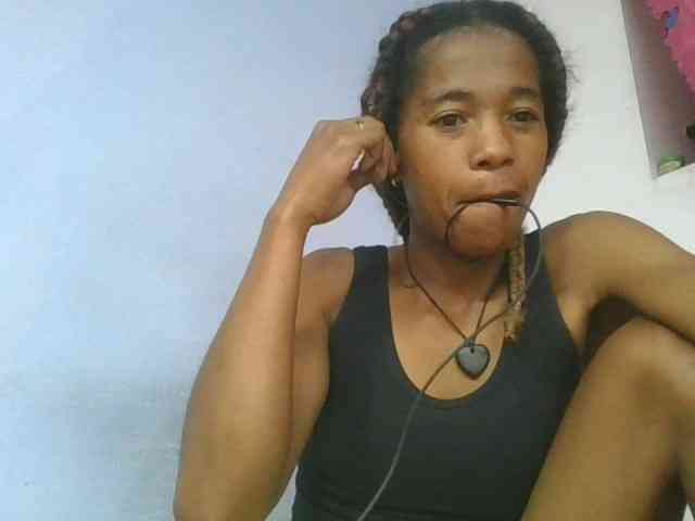 Charlinah webcam