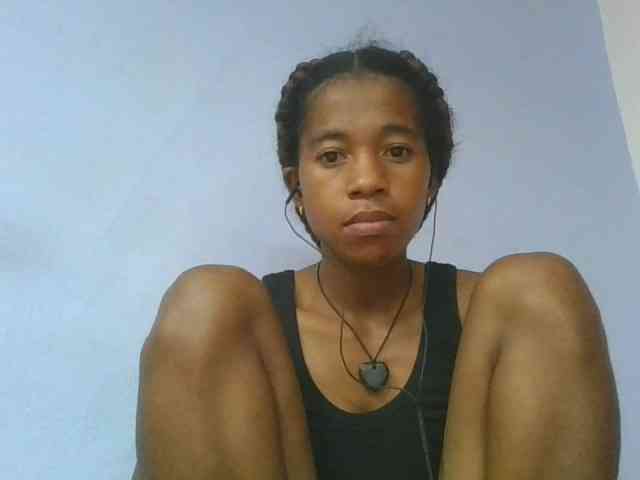 Charlinah webcam