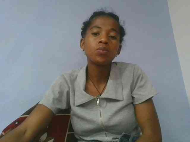 Charlinah webcam