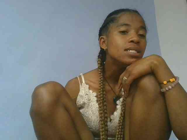 Charlinah webcam