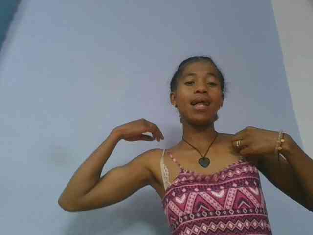 Charlinah webcam