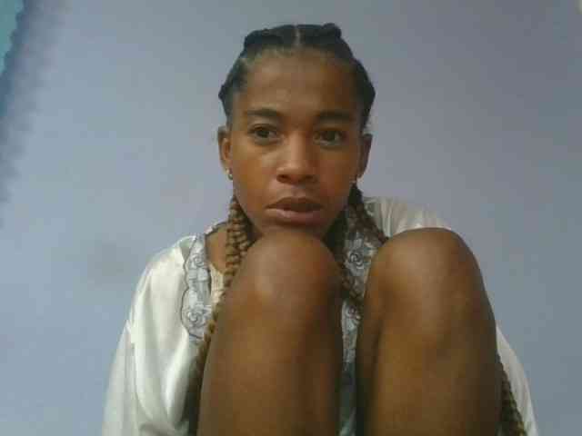 Charlinah webcam