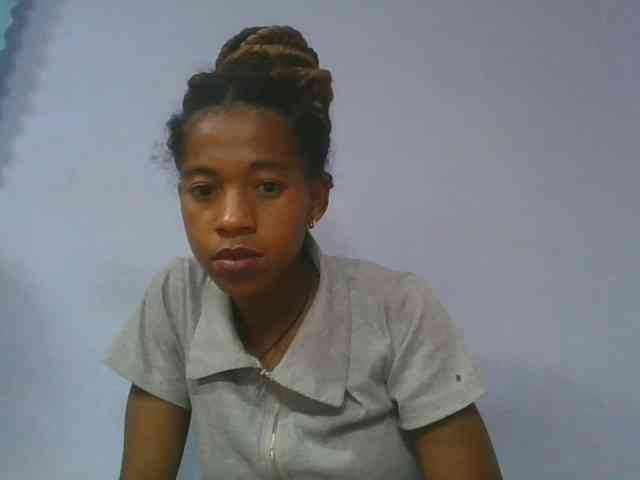 Charlinah webcam