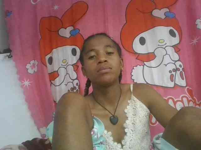 Charlinah webcam