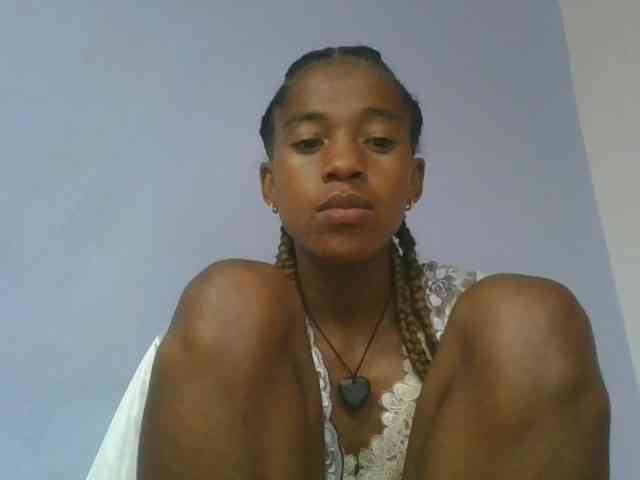 Charlinah webcam