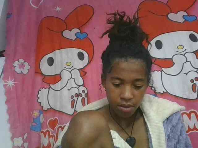 Charlinah webcam