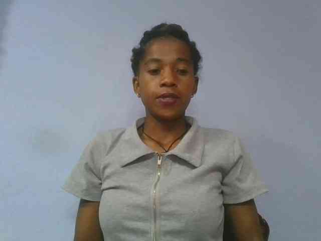 Charlinah webcam