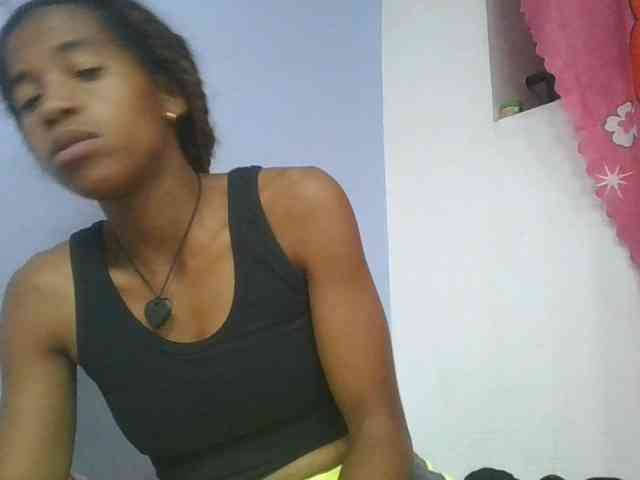 Charlinah webcam