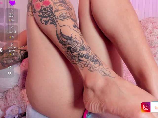 Lia-Monroe live cam on BongaCams
