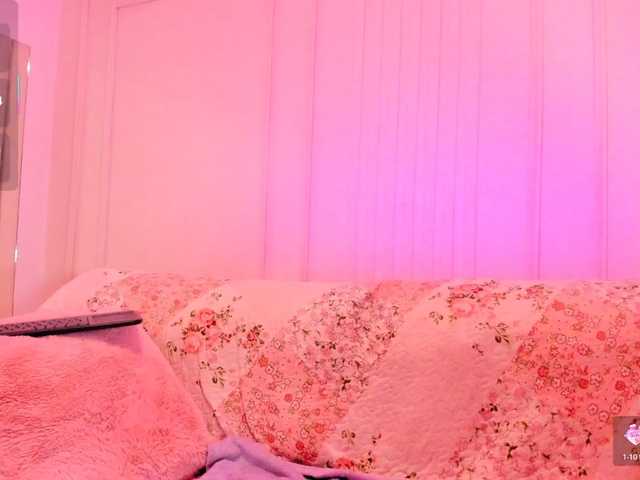 Lia-Monroe live webcam show