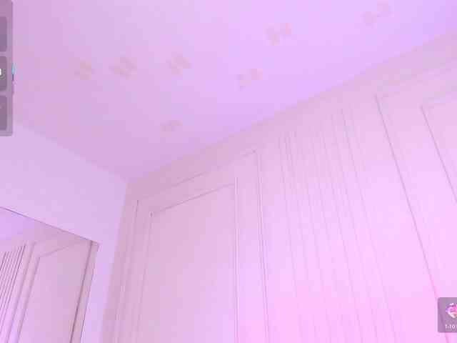 Lia-Monroe webcam