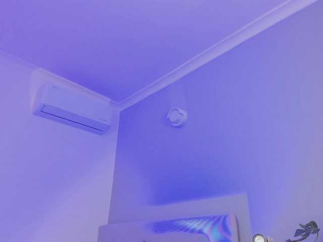 AngelSavagee live cam on BongaCams