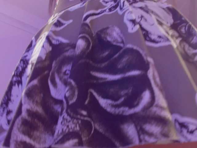 le modèle AngelSavagee est en webcam porno dans un show sur le site bongacams, il possède les tags suivants: Latino/Hispanic,Brunette,Trimmed