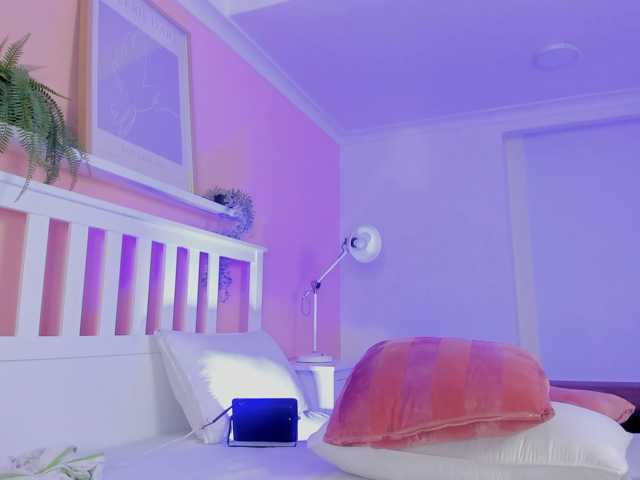 AngelSavagee live cam on BongaCams