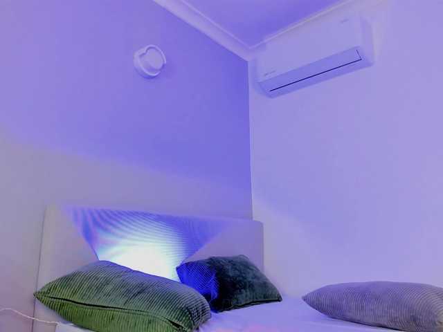 AngelSavagee live cam on BongaCams
