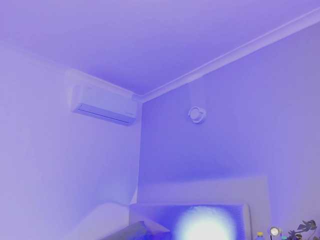 AngelSavagee live cam preview