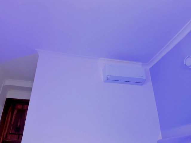 AngelSavagee live cam preview