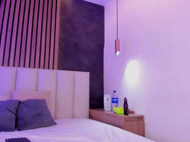 AngelSavagee live cam on BongaCams