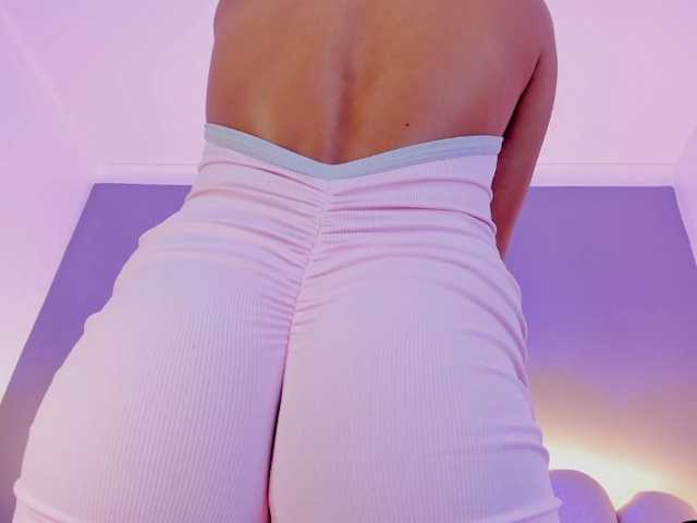 AngelSavagee live cam on BongaCams