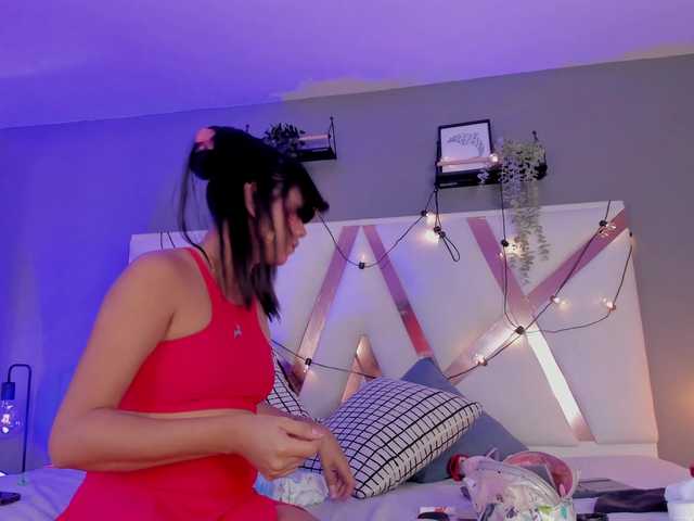 AngelSavagee live cam on BongaCams