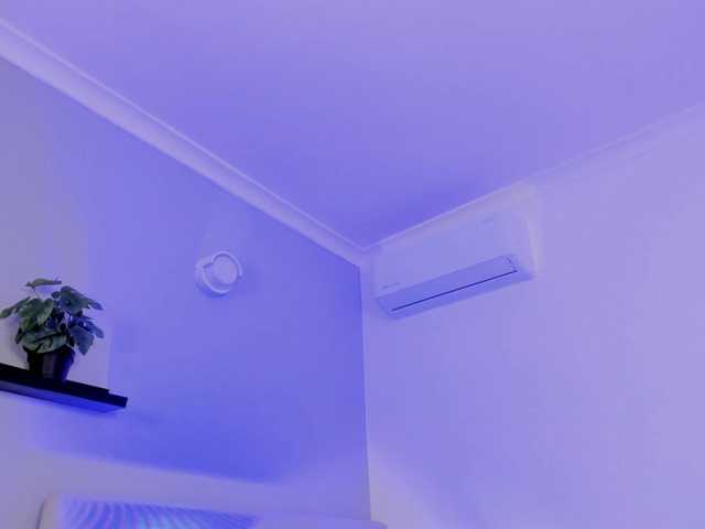 AngelSavagee live cam on BongaCams